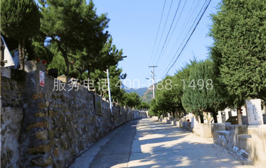 归山陵园环境图06